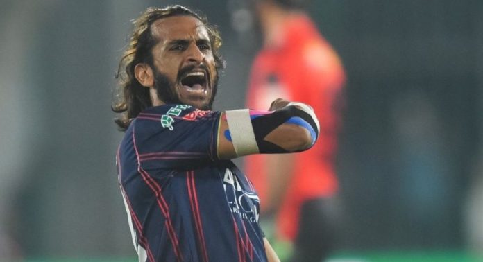 حسن علی نے پی ایس ایل میں وہاب ریاض کا بڑا ریکارڈ توڑ کر نئی تاریخ رقم کر دی