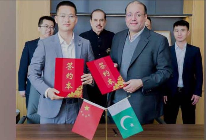 Chaudhry Shafie Hussain visits China, important agreements for investment in Punjab