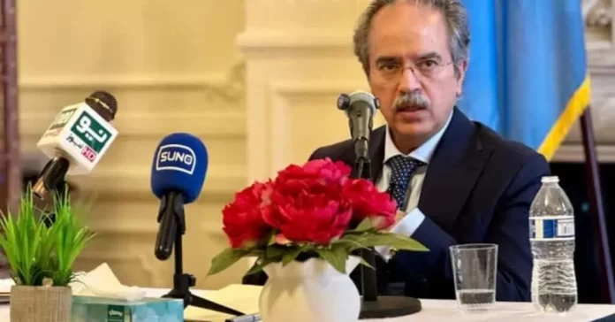 بھارت خطرناک بحری تیاریوں میں مصروف ہے : عاصم افتخار