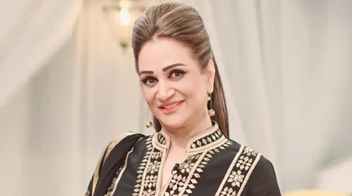 عمر کے بارے میں کبھی جھوٹ نہیں بولتی، بشریٰ انصاری کی اصل عمر کیا ہے؟