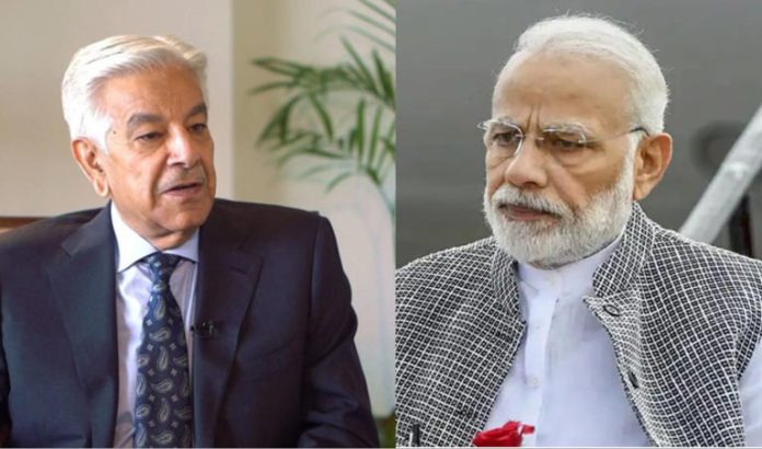 مودی کے دن اب ختم ہونے والے ہیں، بھارتی پارلیمنٹ کے اندر اور باہر شدید تنقید کی زد میں ہے، خواجہ آصف