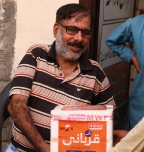 منہاج ویلفیئر فاؤنڈیشن نے ہزاروں مستحقین تک قربانی کا گوشت پہنچایا