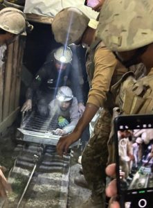 پاک فوج نے سوات میں زمرد کی کان میں پھنسے مزدوروں کو کامیابی سے ریسکیو کر لیا