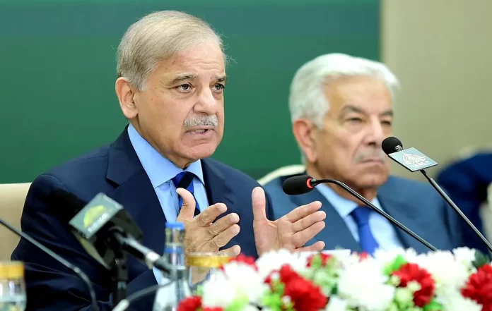 وزیراعظم کا نوٹس، پروٹیکٹڈ صارفین کی حد 200 سے بڑھا کر 300 یونٹ کرنے پر غور