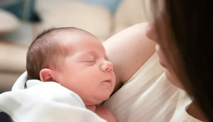ہزاروں نوزائیدہ بچوں میں پیدائش کے وقت مہلک وائرس کی تشخیص کا انکشاف