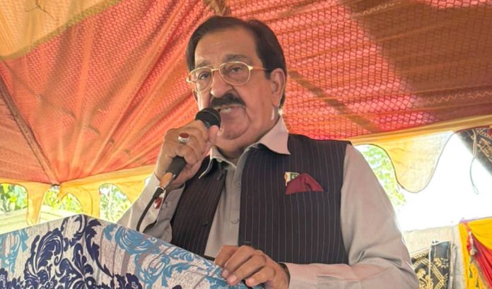 Khurram Nawaz Gandapur presents immediate relief plan for flood victims