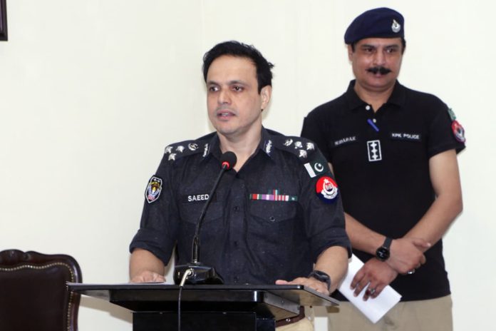 پشاور میں ڈی آر سیز کی حلف برداری تقریب، انصاف کی دہلیز پر ایک نیا قدم