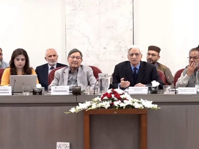 27ویں آئینی ترمیم منظور، مشترکہ پارلیمانی کمیٹی کا متفقہ فیصلہ، سینیٹ کا اہم اجلاس آج ہوگا