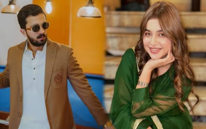 رجب بٹ اور سامعہ حجاب کی نامناسب گفتگو وائرل