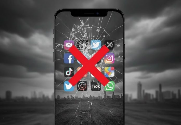 Ban on social media use by military personnel, strict policy in place