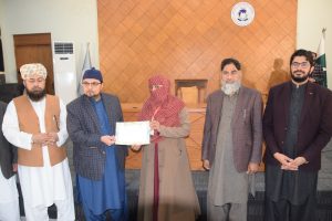 منہاج یونیورسٹی لاہور میں ’’صوفی بائیوگرافی اور کیریکٹر بلڈنگ کورس‘‘کی اختتامی تقریب