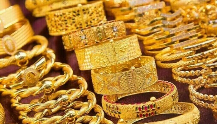 سونے کی قیمت میں ایک دن میں 21 ہزار روپے کا تاریخی اضافہ، نئے ریکارڈ قائم