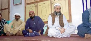 محمد پور دیوان میں شیخ الاسلام ڈاکٹر محمد طاہرالقادری کی 75 ویں سالگرہ کی تقریب،کیک کاٹا گیا