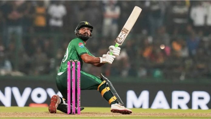 بال ٹیمپرنگ کیس میں فخر زمان مشکل میں، پی سی بی کی جانب سے سزا کا امکان