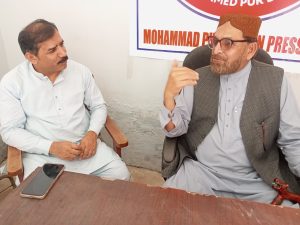 سردار شاکر خان مزاری کا محمد پور دیوان پریس کلب کا دورہ، نو منتخب عہدیداران کو مبارکباد