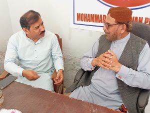 سردار شاکر خان مزاری کا محمد پور دیوان پریس کلب کا دورہ، نو منتخب عہدیداران کو مبارکباد