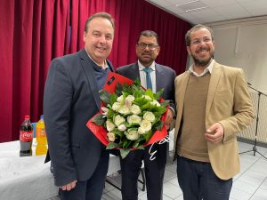 پیرس درانسی سے منتخب ہونے والے پاکستانی نژاد کونسلر محمد نعیم چودھری کی روزنامہ تحریک سے خصوصی گفتگو