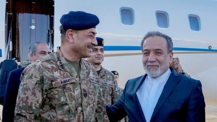 امریکا ایران مذاکرات بچانے میں پاکستان متحرک، عاصم منیر کا غیر معمولی کردار،فنانشل ٹائمز