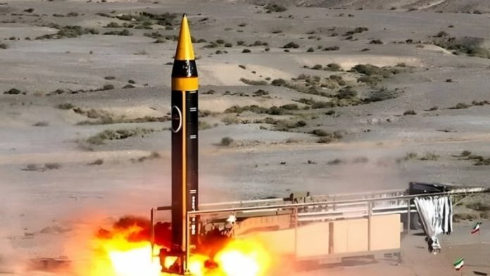 ایران کا اردن میں امریکی اڈے پر بڑا میزائل حملہ، 12 بیلسٹک میزائل داغنے کا دعویٰ