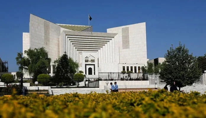 سپریم کورٹ کا بڑا فیصلہ، نیب کیسز سننے کا اختیار وفاقی آئینی عدالت کو منتقل
