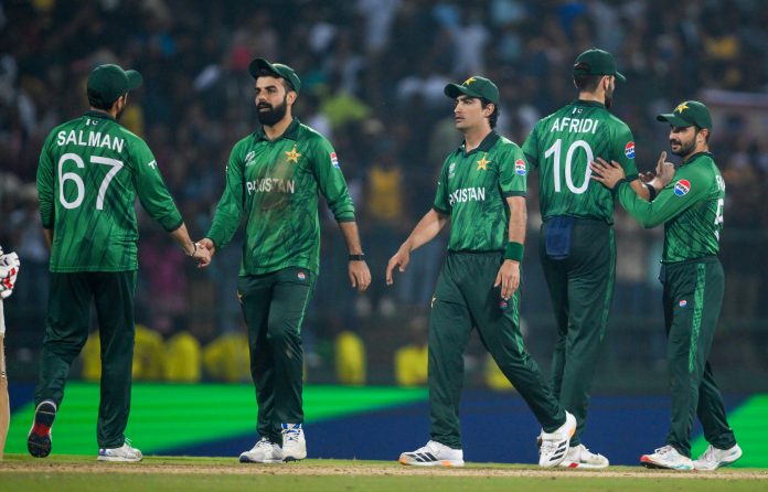 پی سی بی کا بڑا فیصلہ، کرکٹرز کی تنخواہوں اور میچ فیس کے لیے 1.1 ارب روپے مختص
